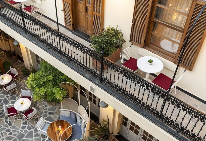 Suite with Balcony, Ecole St. Pierre