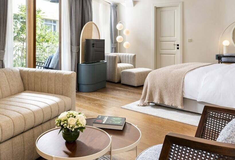 Suite with Terrace, Ecole St. Pierre