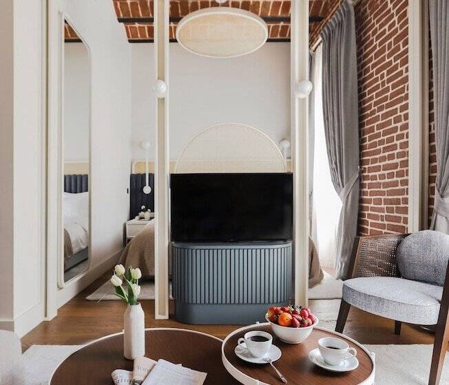 Suite with Terrace, Ecole St. Pierre