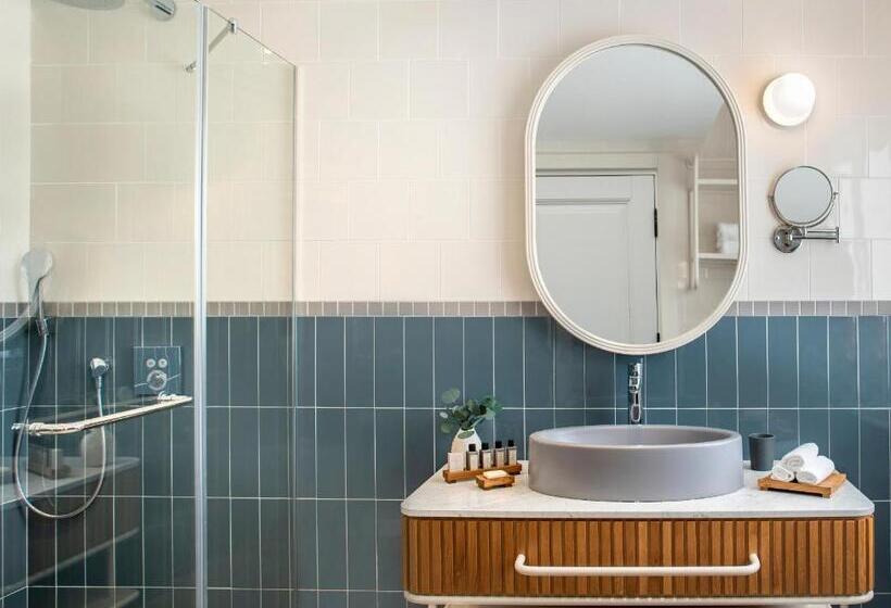 Suite with Terrace, Ecole St. Pierre