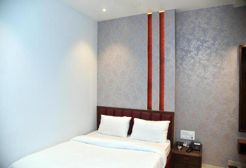 Номер Стандарт, Mayur