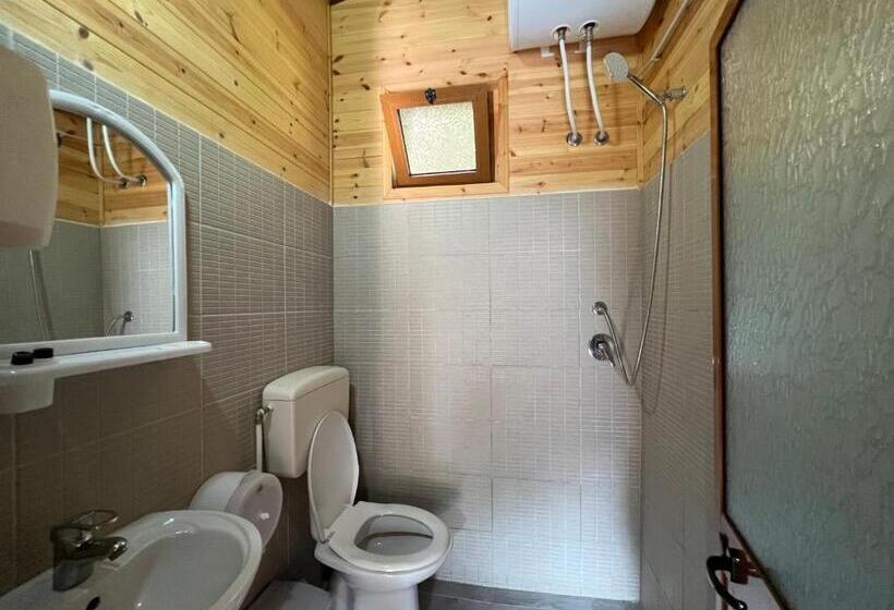 آپارتمان 1 خوابه, Bujtina Uji I Panjes, Log Cabins