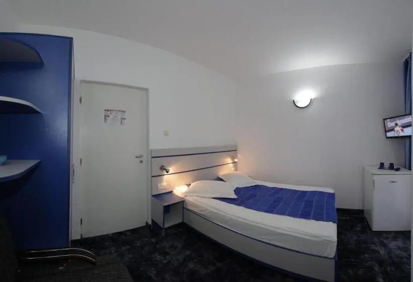 Quarto standart com varanda, Vila Wolf