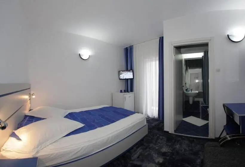 Quarto standart com varanda, Vila Wolf