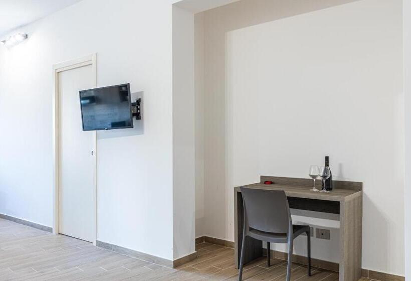 带1个卧室的高级公寓, Solemar Sicilia   Multi Suite