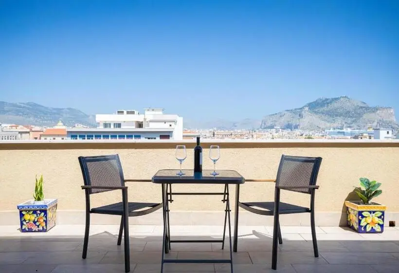 آپارتمان 1 خوابه با تراس, Solemar Sicilia   Multi Suite