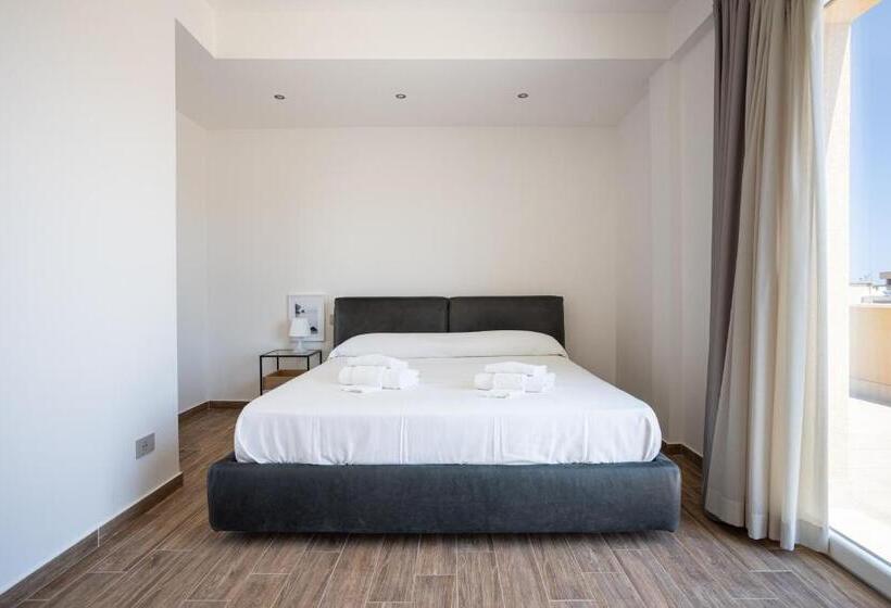 带1个卧室的带阳台的公寓, Solemar Sicilia   Multi Suite