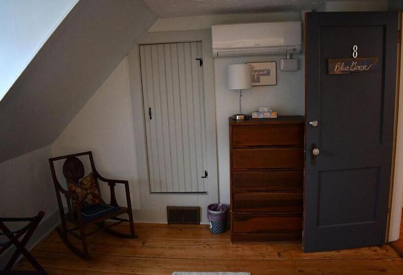 스탠다드 룸, Brook Road Inn