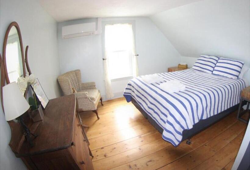 Family Suite, Brook Road Inn
