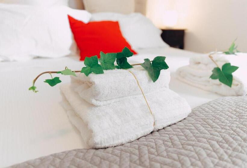 سوییت خانوادگی, Grand Central Room