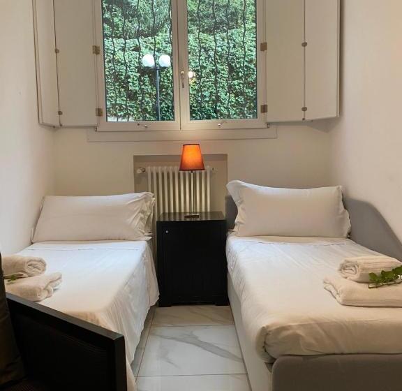 سوئیت جونیور خانوادگی, Grand Central Room