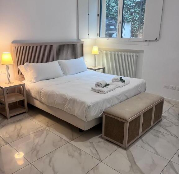 سوئیت جونیور خانوادگی, Grand Central Room