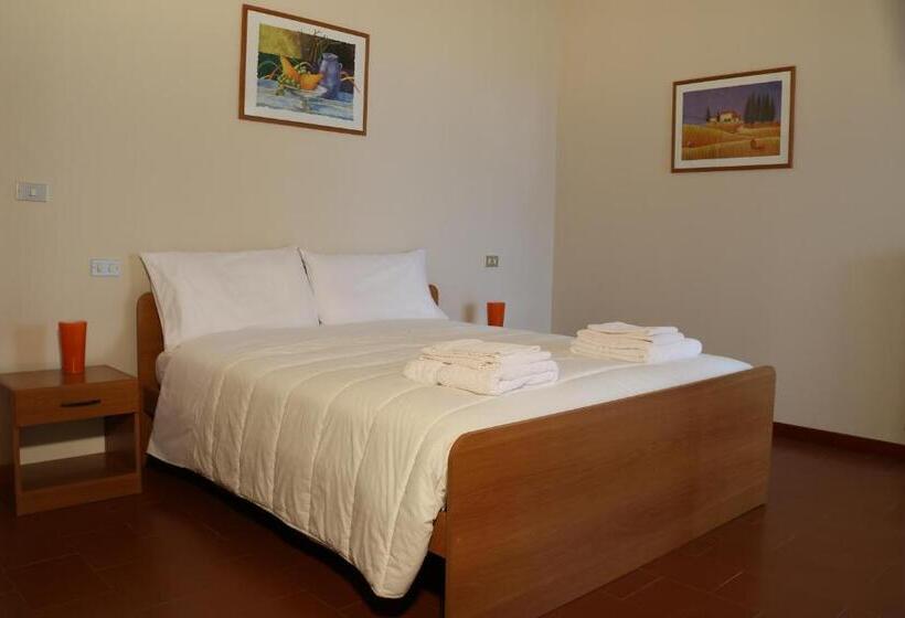 1 Sovrums Lägenhet med Balkong, L Oleandro