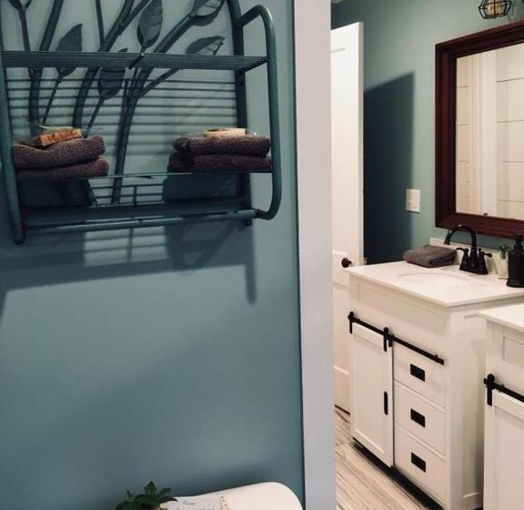 סוויטת 2 חדרי שינה, Wind In The Willows Overnight