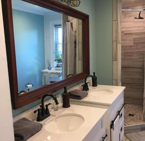 סוויטת 2 חדרי שינה, Wind In The Willows Overnight