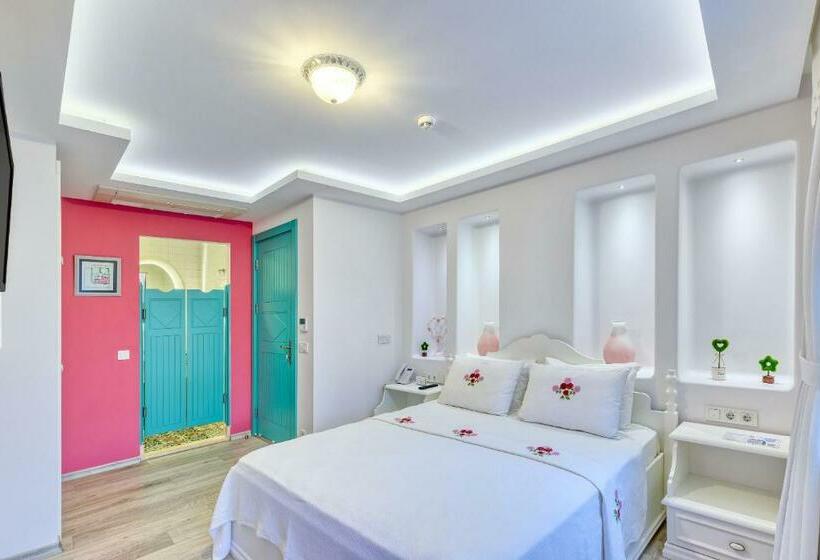 סוויטה דלוקס, Sigacik Gardenya Buti̇k Otel