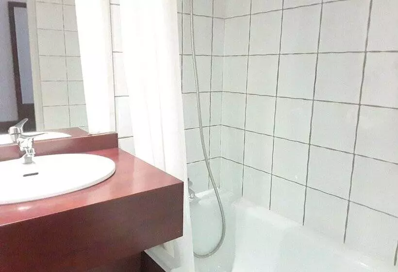 ファミリールーム, Abbatiale Hotel Grenoble Centre