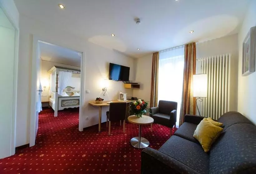 スイート, Akzent Hotel Goldner Stern