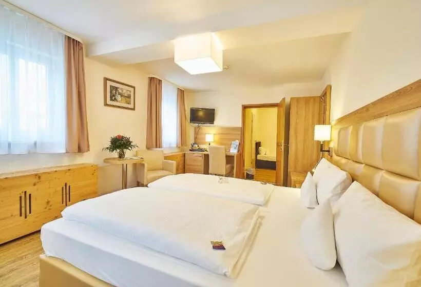 スタンダードトリプルルーム, Akzent Hotel Goldner Stern