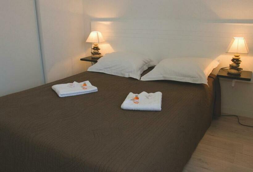 带1个卧室的带阳台的公寓, Adonis Grandcamp  Residence Les Isles De Sola