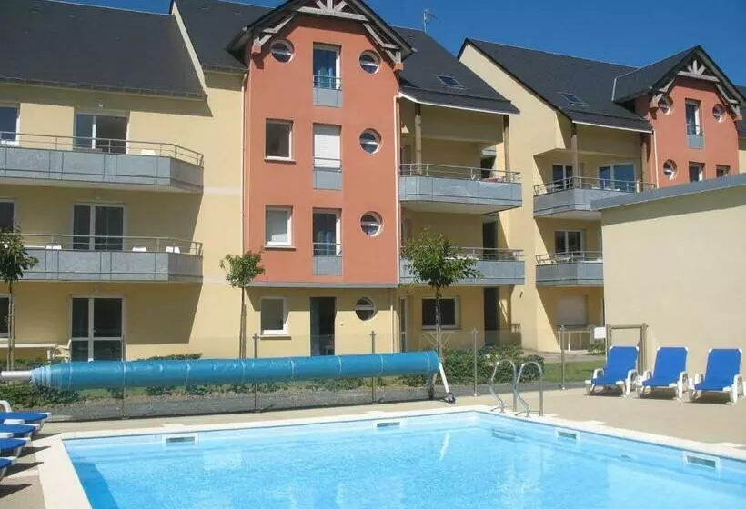スタンダードスタジオ, Adonis Grandcamp Residence Les Isles De Sola