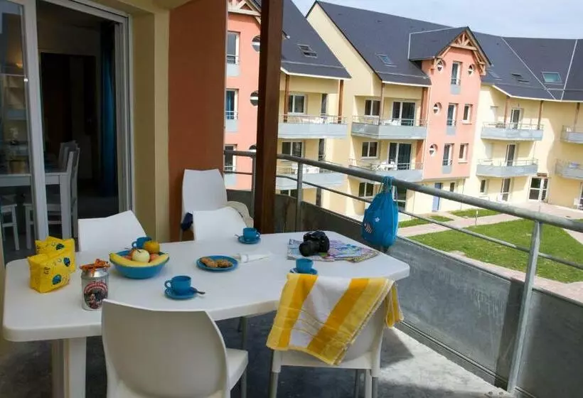 バルコニー付2ベッドルームアパートメント, Adonis Grandcamp Residence Les Isles De Sola