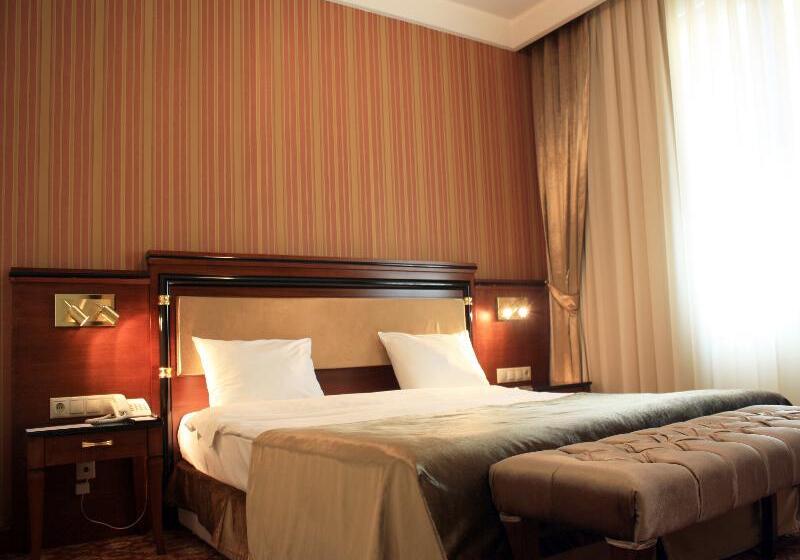 اتاق استاندارد, Atropat Old City