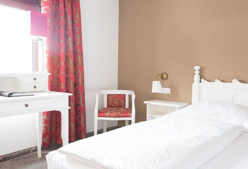 Номер Комфорт, Boutiquehotel Goldhahn Bio Sport & Wellness