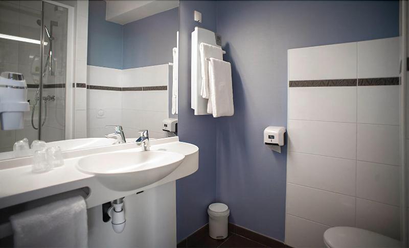 标准间, Fast Le Mans