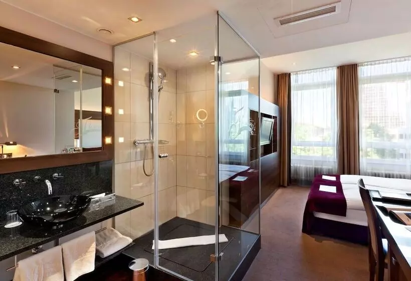 Superior Room, Flemings Selection Hotel Frankfurt City