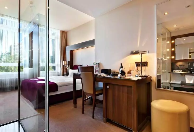 Superior Room, Flemings Selection Hotel Frankfurt City