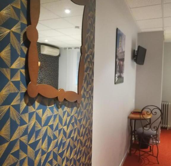 חדר קומפורט, Le Régence