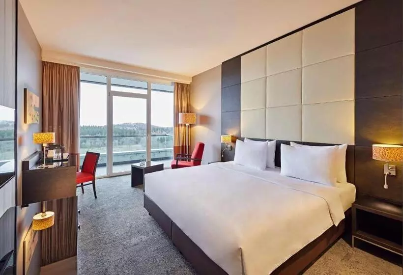 キングサイズベッドのスタンダードルーム, Lindner Hotel Nurburgring Congress, Part Of Jdv By Hyatt