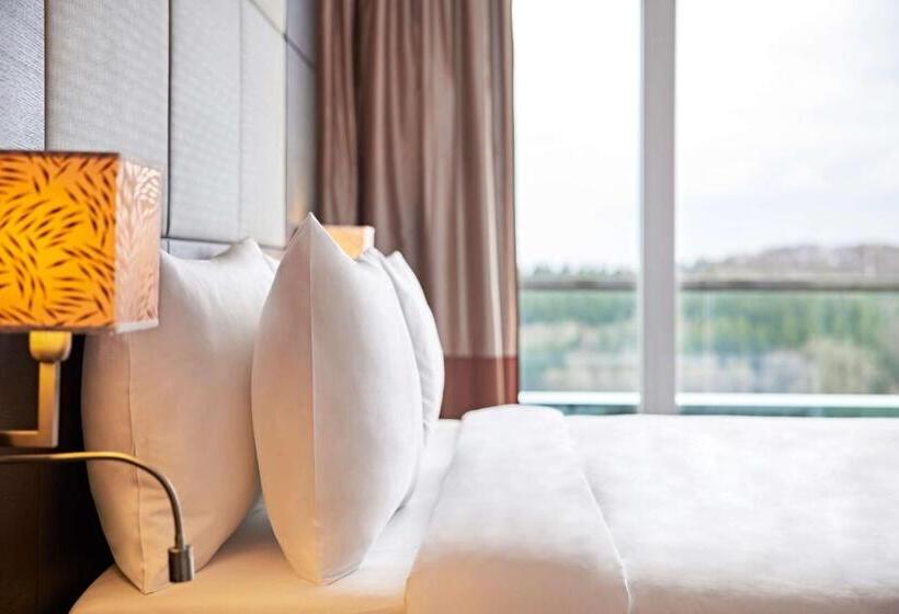 Полулюкс Повышенной Комфортности, Lindner Hotel Nurburgring Congress, Part Of Jdv By Hyatt