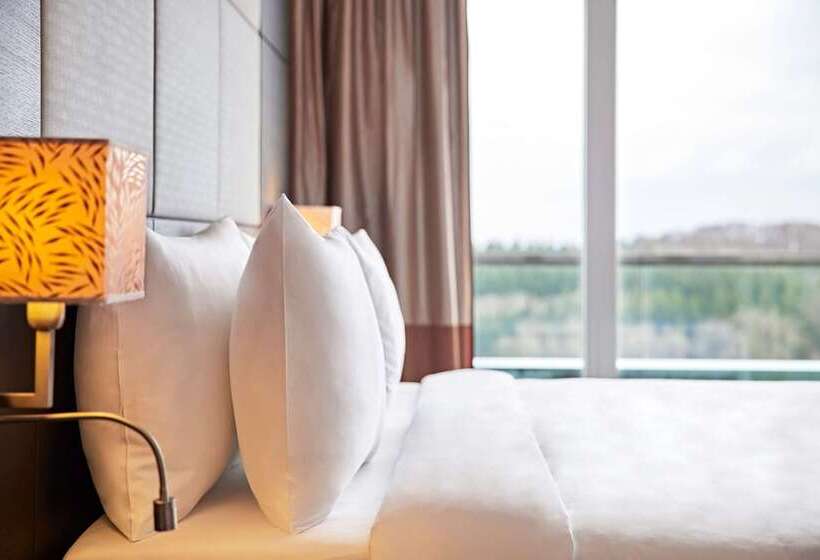 Полулюкс Повышенной Комфортности, Lindner Hotel Nurburgring Congress, Part Of Jdv By Hyatt