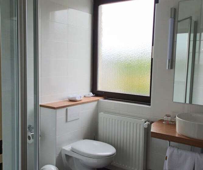 חדר סטנדרט יחיד, Parkhotel Emstaler Höhe