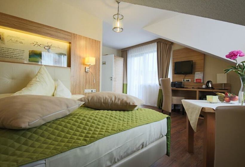 חדר סטנדרט יחיד, Parkhotel Emstaler Höhe