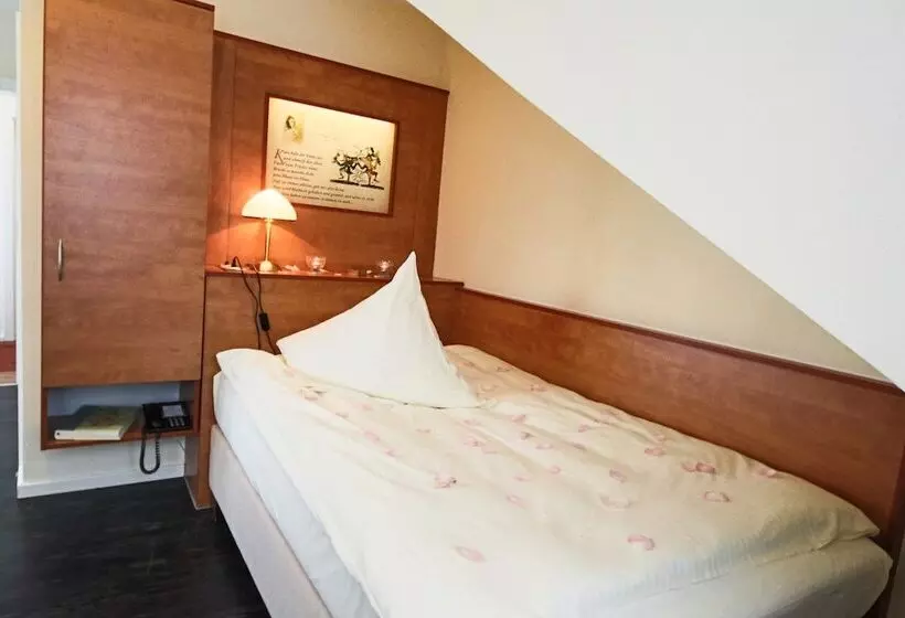スタンダードシングルルーム, Parkhotel Emstaler Höhe