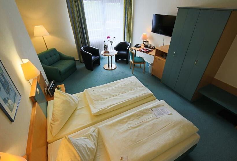 חדר סטנדרט, Parkhotel Emstaler Höhe
