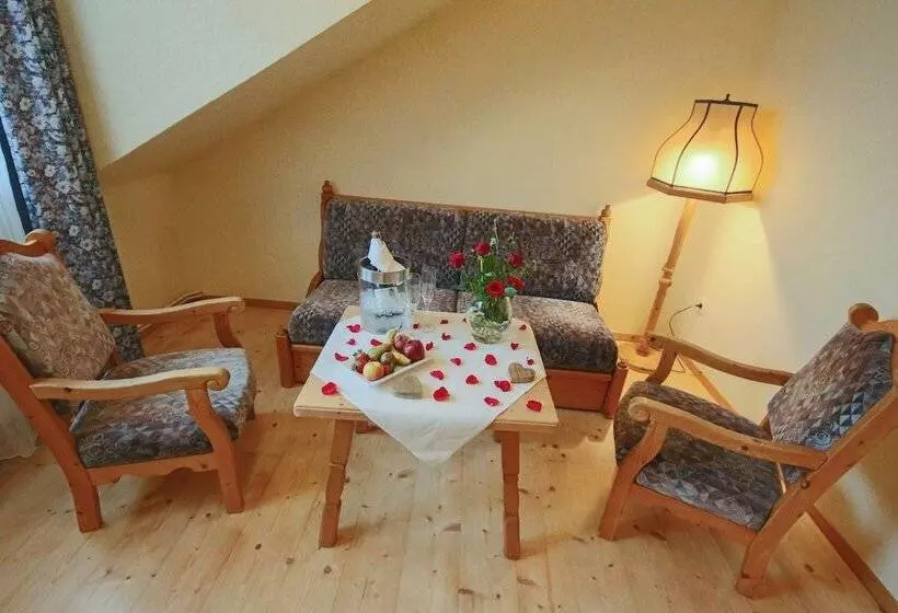 スイート, Parkhotel Emstaler Höhe