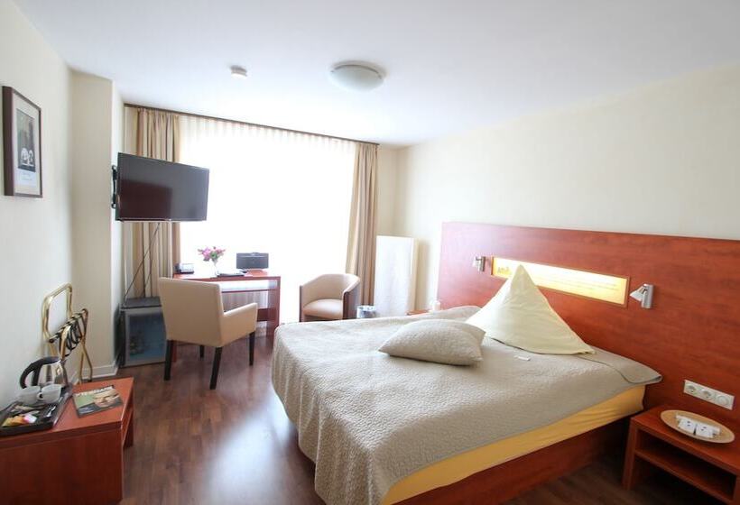 Номер Стандарт, Parkhotel Emstaler Höhe