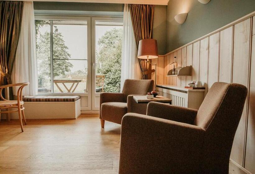 סוויטת ג'וניור נוף לאגם, Seehotel Töpferhaus