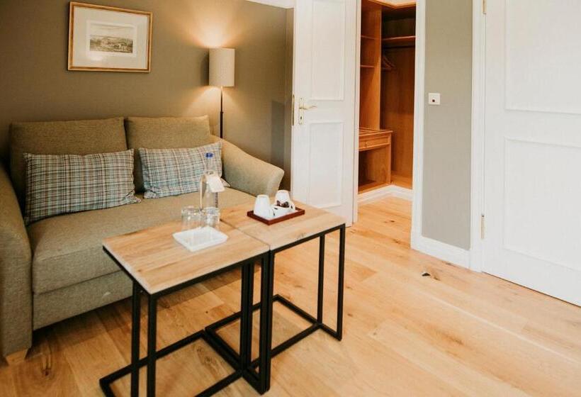 Comfort room with lake view, Seehotel Töpferhaus