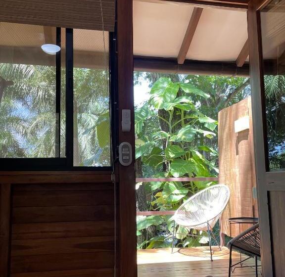 Бунгало Deluxe, The Beach Bungalows   Yoga And Surf House   Adults Only