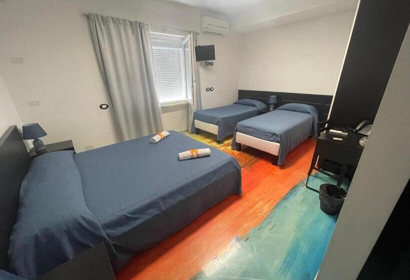 スタンダード４人部屋, Follow Me B&b