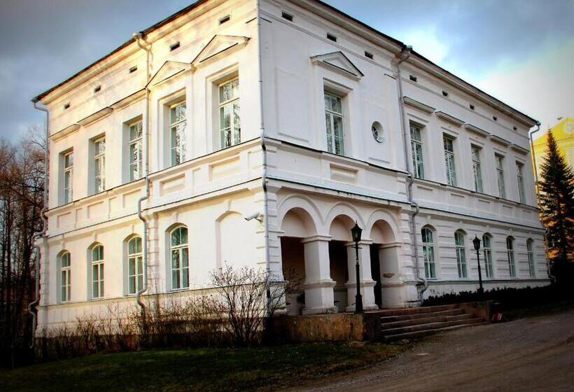 スーペリアールーム, Mustion Linna / Svartå Manor