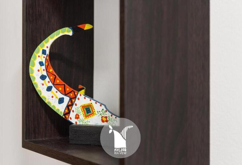 جناح جونيور ذات إطلالة, Aveiro Ria View