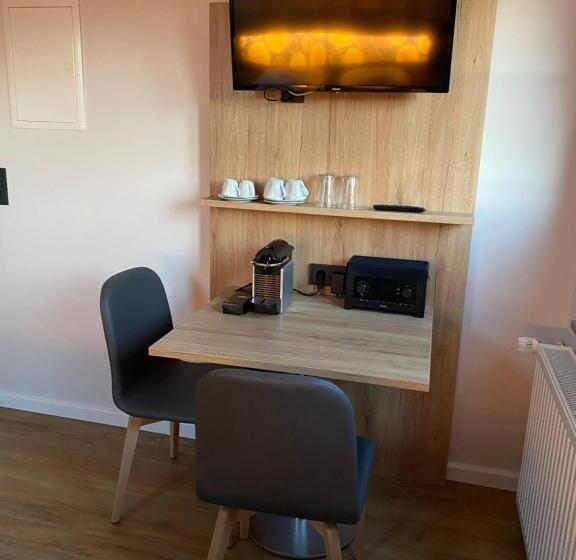 اتاق استاندارد با چشمانداز کوهستان, Kleines Berghaus