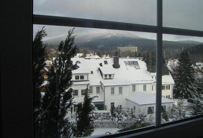 آپارتمان 2 خوابه, Kleines Berghaus