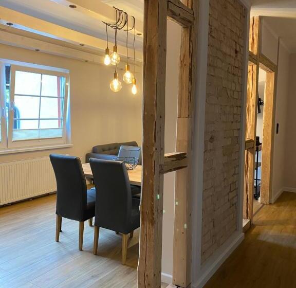 آپارتمان 2 خوابه, Kleines Berghaus